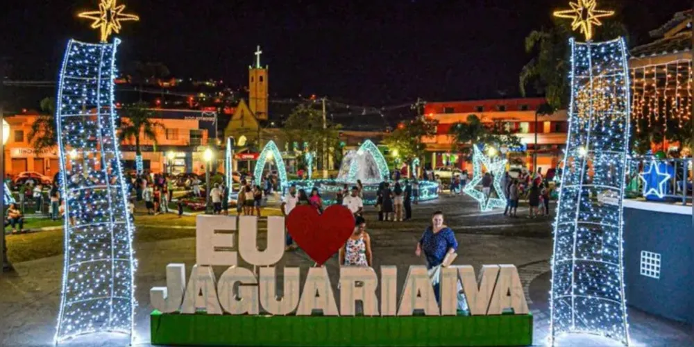 Decoração de Natal no município