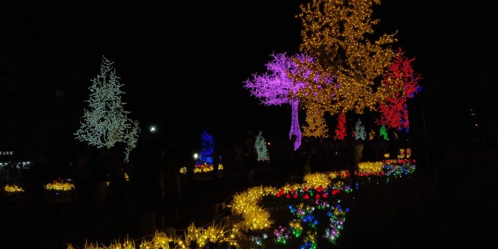 A programação de Natal do Parque Linear começa nesta terça-feira (25)