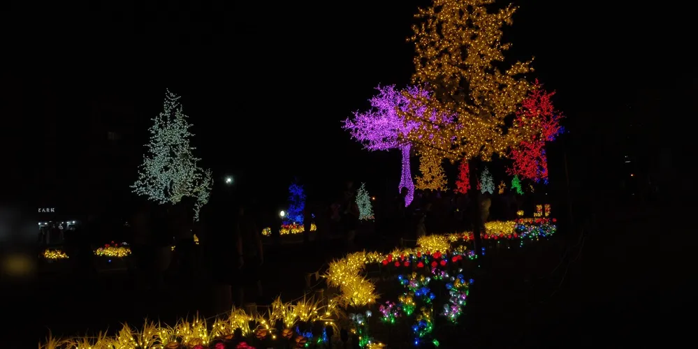 A programação de Natal do Parque Linear começa nesta terça-feira (25)
