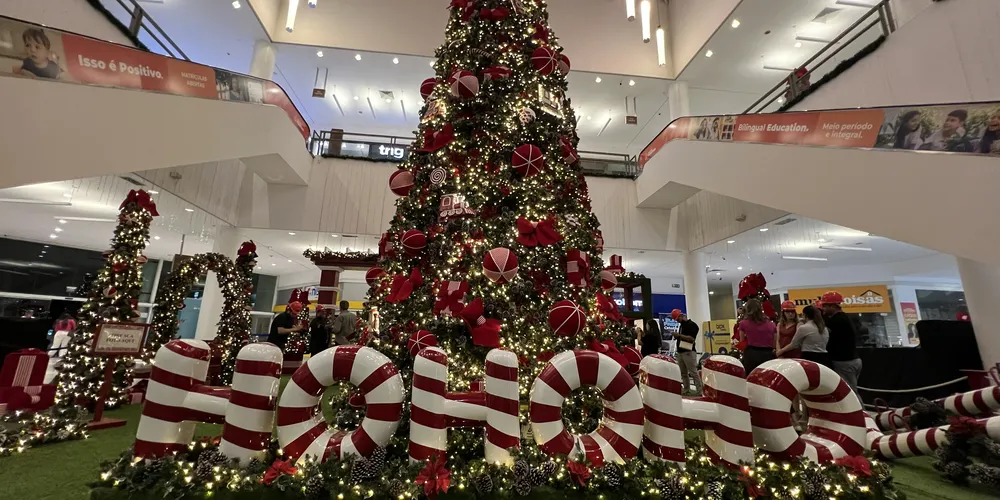 O Papai Noel estará no Shopping Palladium de Ponta Grossa