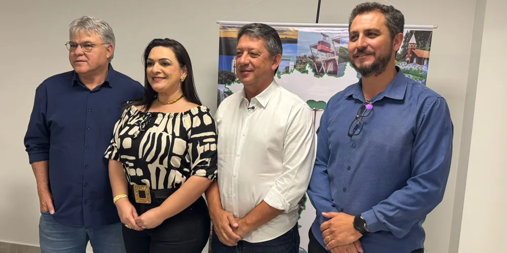 A cerimônia também celebrou a inauguração da nova sede da Associação dos Municípios dos Campos Gerais
