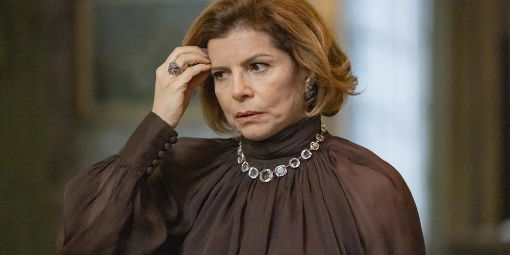 Atriz Débora Bloch em remake de Vale Tudo