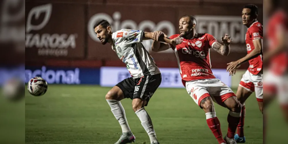 Primeira partida terminou empatada com o placar de 0 a 0