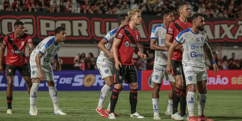 A equipe paraense perdeu por 2 a 1