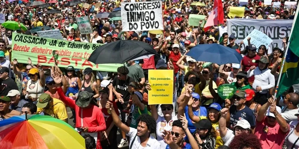 Protestos ocorrerão neste domingo (14)