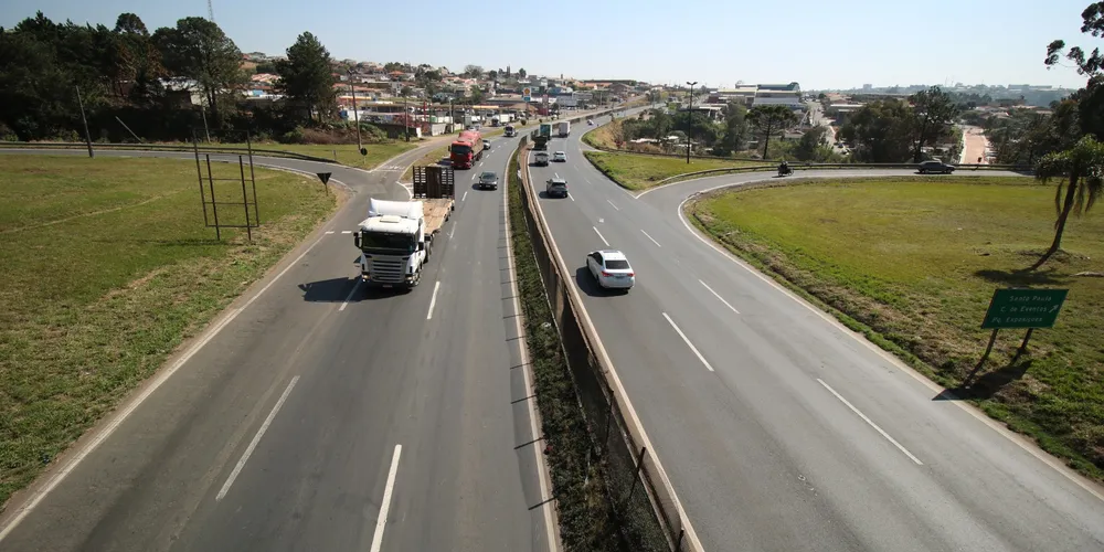 Trecho urbano da BR-376 em Ponta Grossa