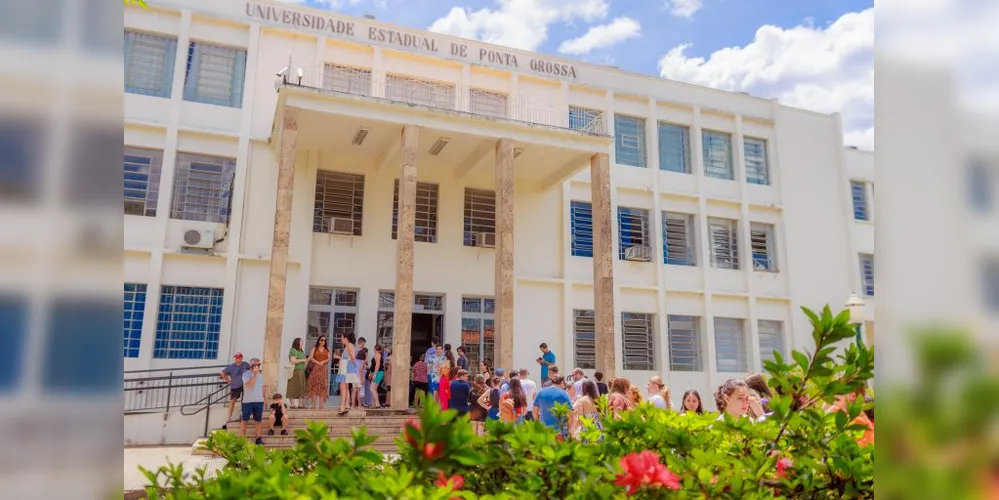 As provas foram realizadas em diversos colégios de Ponta Grossa, inclusive nos dois Campus da UEPG