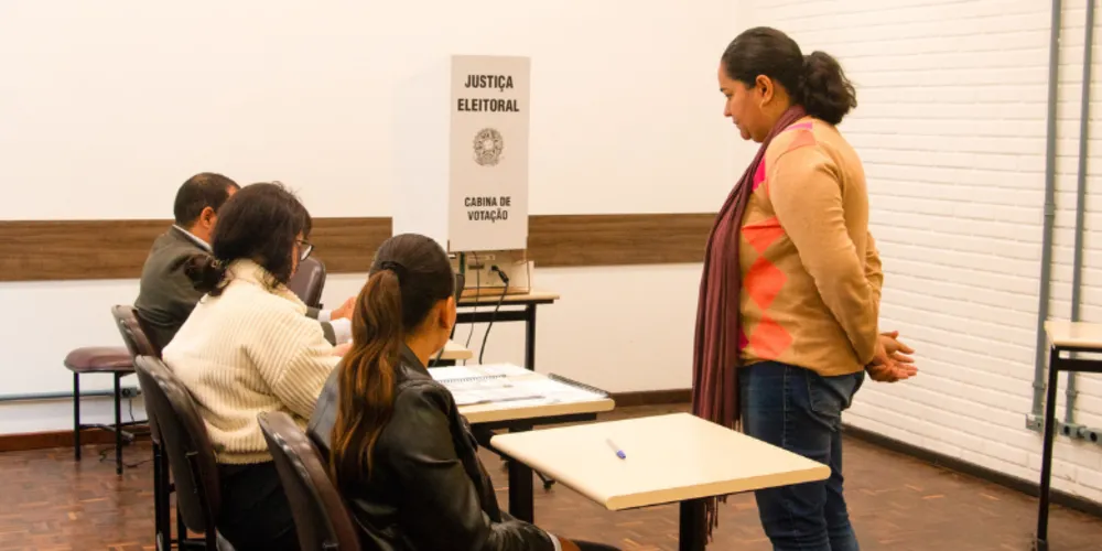 O Paraná atingiu a marca de 8.411.481 eleitoras e eleitores aptos a votar