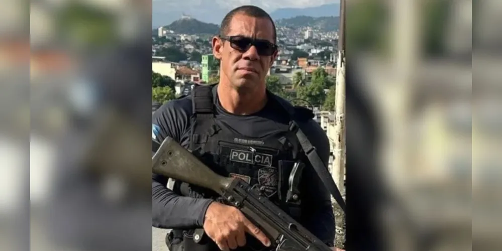 Rodrigo Vasconcelos Nascimento, de 45 anos, foi sepultado neste domingo (23)