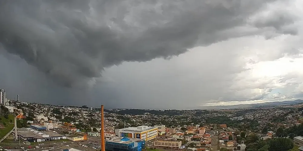 Quarta-feira (25) será de altas chances de chuva em Ponta Grossa