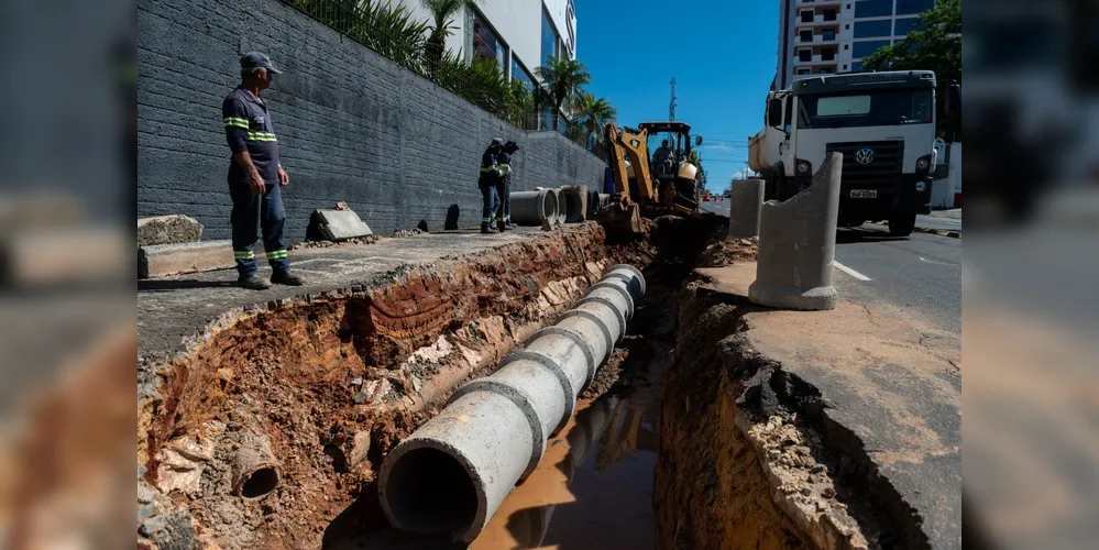 O ponto de galerias registrou um deslocamento na tubulação de águas pluviais