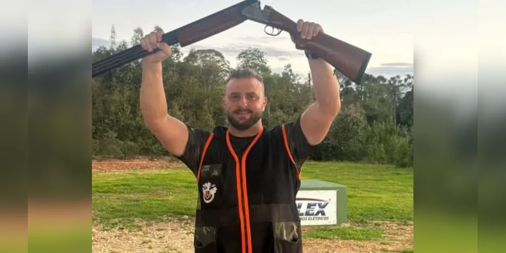 Walter era proprietário de um clube de tiro, na localidade de Gonçalves Júnior