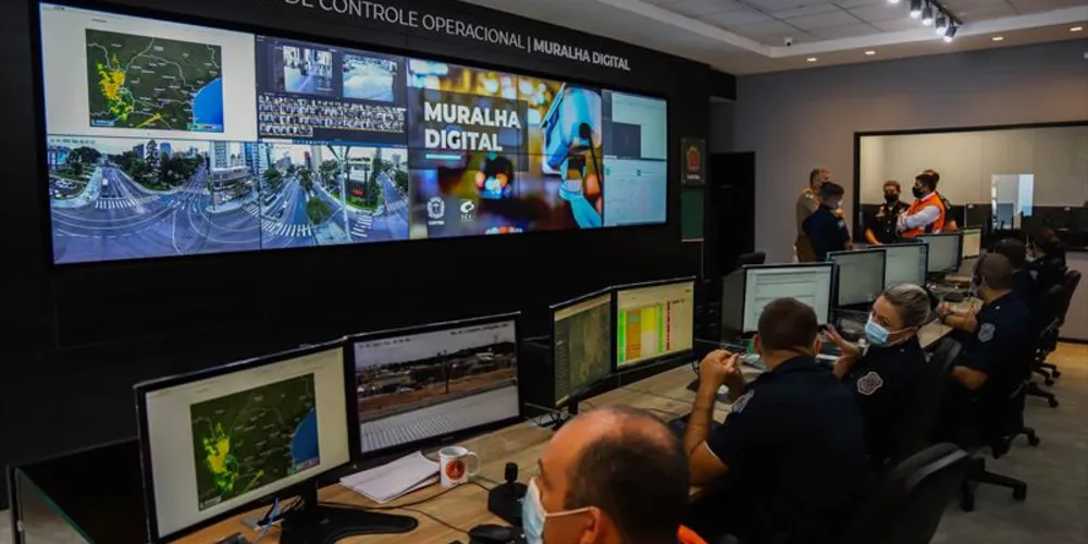 Até o início de 2026, serão instaladas 1.500 novas câmeras inteligentes em regiões estratégicas do Paraná