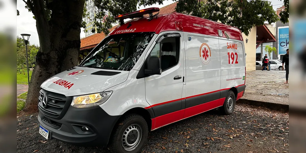 Equipes do Samu foram ao local do acidente para tentar reanimá-lo
