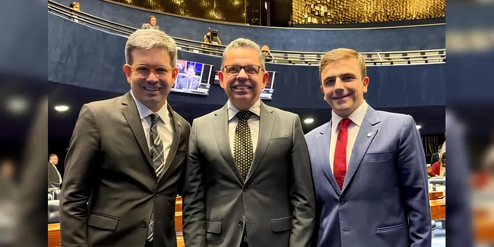 Randolfe Rodrigues, Miguel Sanches Neto e Aliel Machado estiveram reunidos