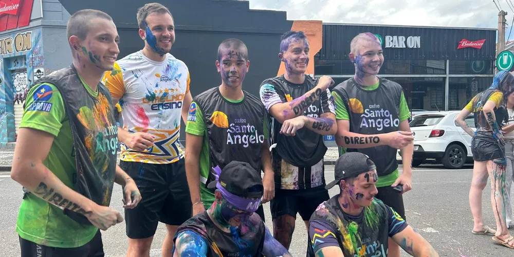 Mais de 50 alunos foram aprovados, nos mais diversos cursos da Universidade