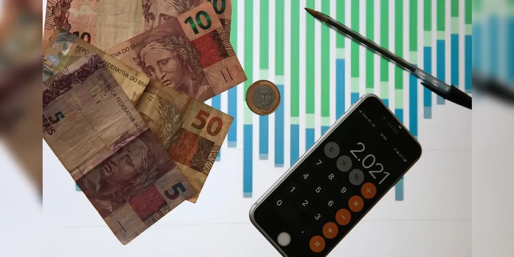Benefício funciona como uma gratificação anual e pode ser pago de forma integral ou proporcional