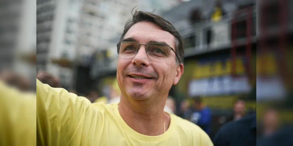 Flávio Bolsonaro irá disputar a presidência da República em 2026