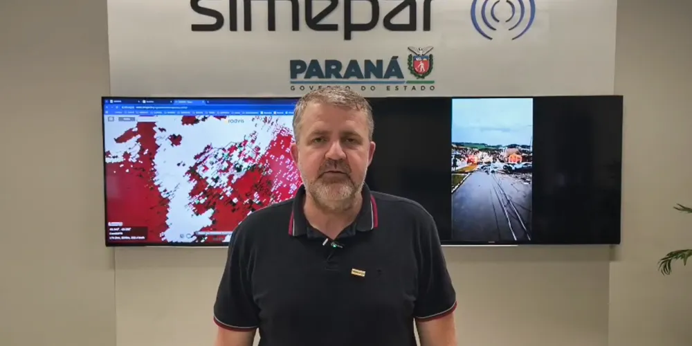 Reinaldo Kneib meteorologista do SIMPEAR