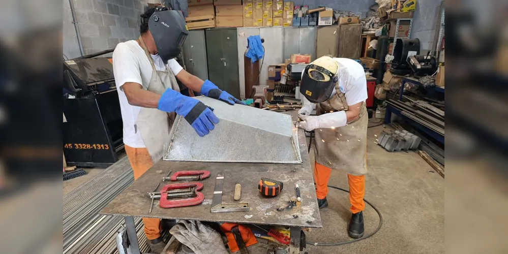 Atualmente, 15.015 pessoas privadas de liberdade participam de atividades laborais no Paraná