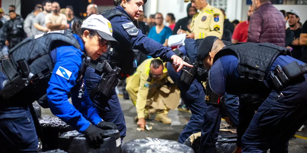 Várias equipes da Prefeitura se mobilizam para ajudar à comunidade afetada