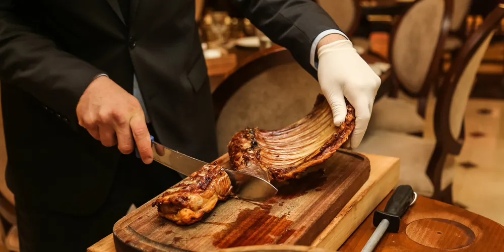 Agência do Trabalhador de Ponta Grossa oferece mais de 300 vagas de emprego nesta quinta