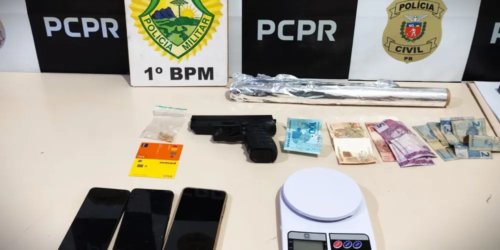 Objetos apreendidos foram encaminhados à delegacia