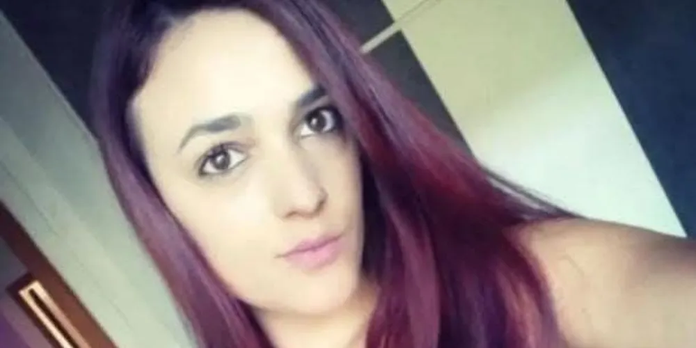 Rafaeli Lurdiani Kotzko, de 23 anos, morta a tiros em frente a sua casa