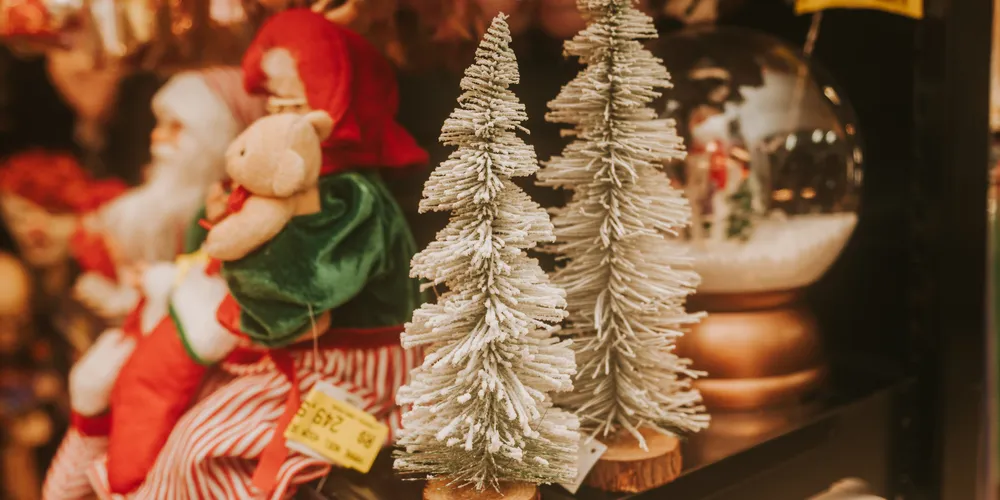 Itens natalinos estarão com descontos especiais neste domingo