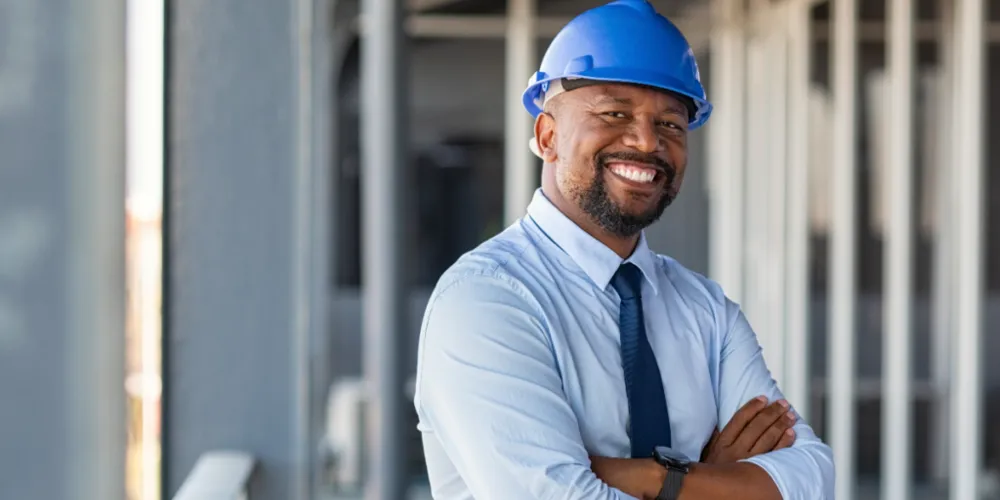 Engenheiro durante exercício da profissão