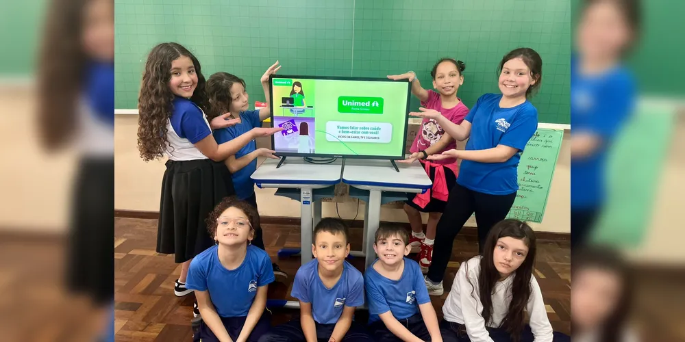 Os conteúdos da parceria engajaram milhares de alunos em 18 municípios paranaenses