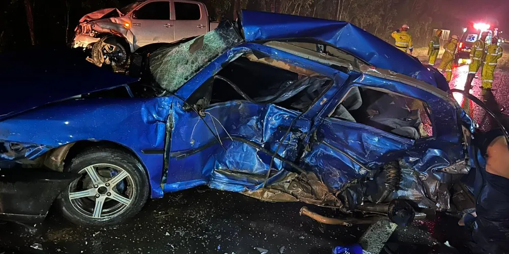 Os quatro ocupantes do Gol faleceram ainda no local