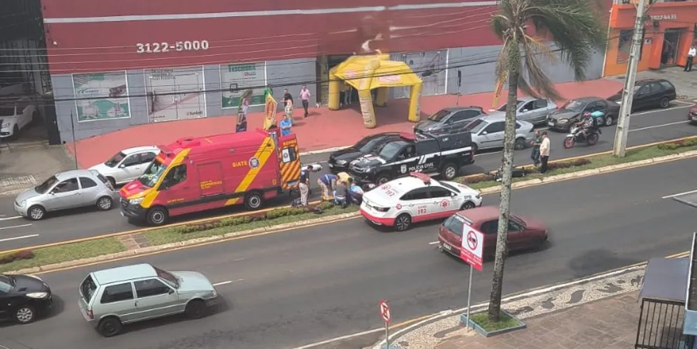 Acidente aconteceu na avenida Ernesto Vilela, região da Nova Rússia