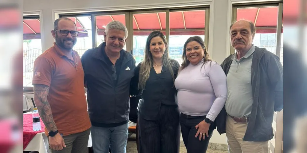 Maxsuelly Lipke, Márcio Bonasso e Ana Cláudia Carvalho foram recebidos pelos assessores Odilon e Rose