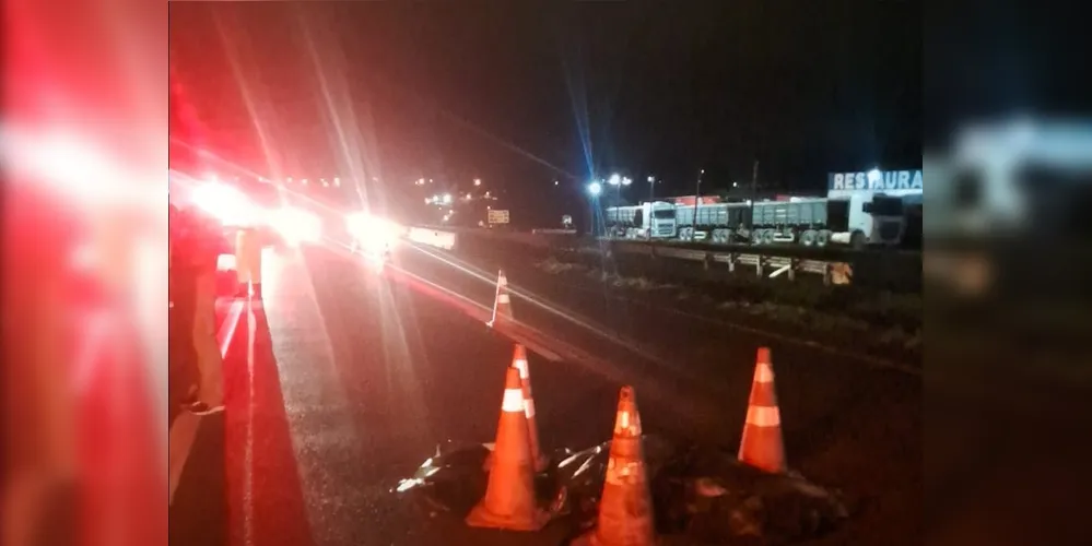 Segundo a Polícia Rodoviária Estadual, o veículo envolvido no atropelamento não foi identificado