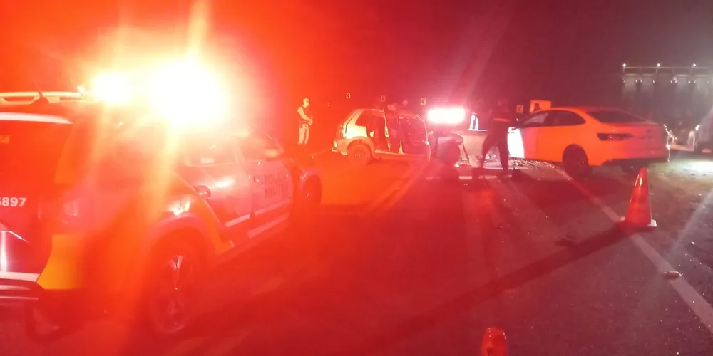 O condutor do Uno, não resistiu aos ferimentos e morreu no local