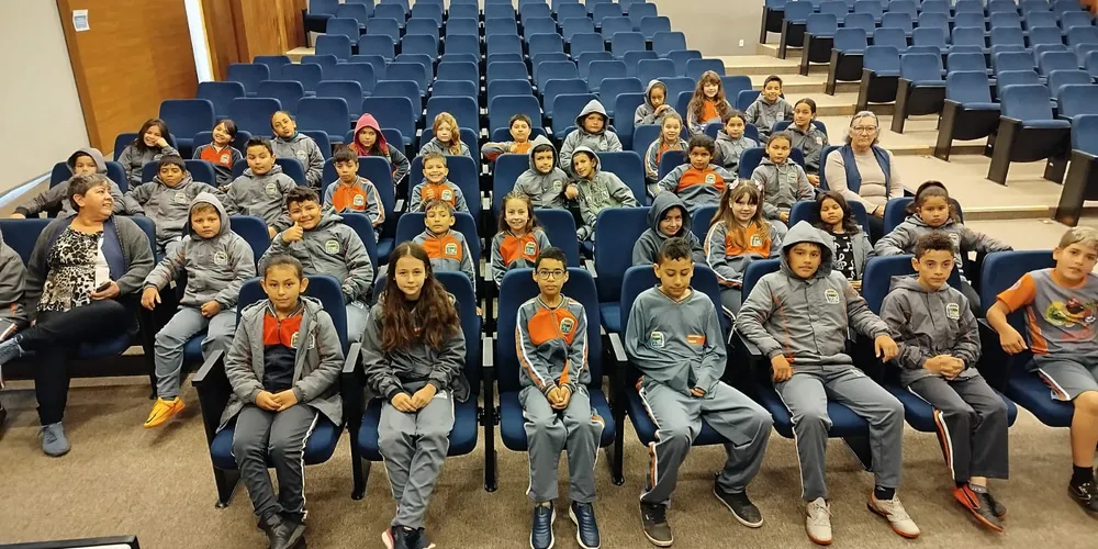 O passeio pela sede da cooperativa foi um dos pontos de destaque das atividades dos alunos