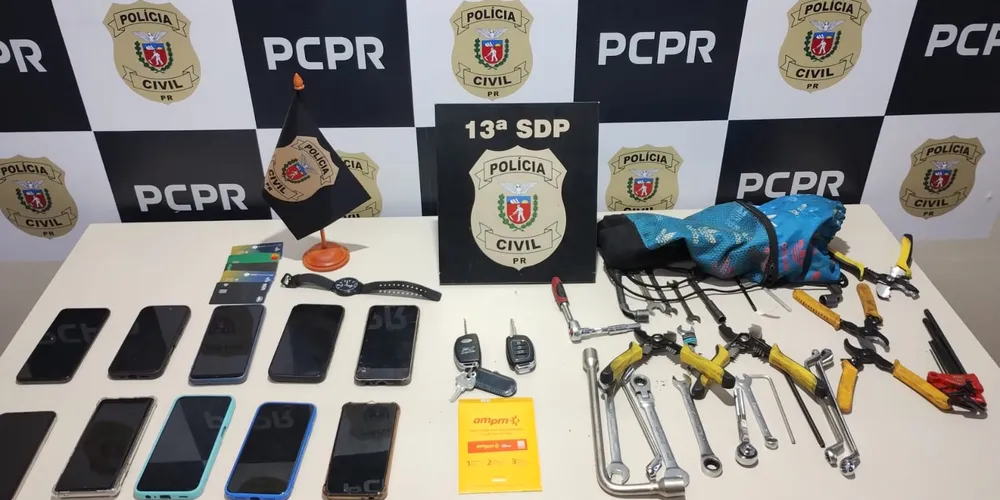 O grupo é apontado como responsável por furtar módulos eletrônicos de caminhões, equipamentos que podem custar até R$ 60 mil