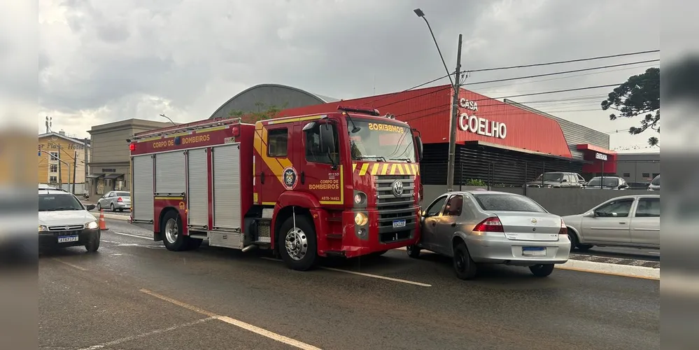 O motorista do Prisma não se feriu nesta batida