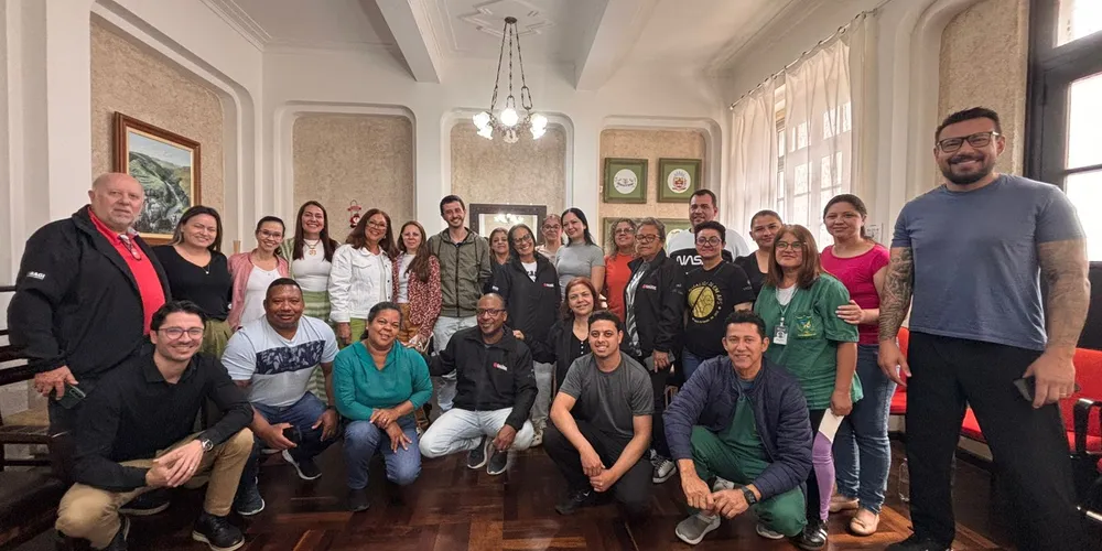 Representantes da categoria estiveram presentes para reforçar a importância da atualização salarial