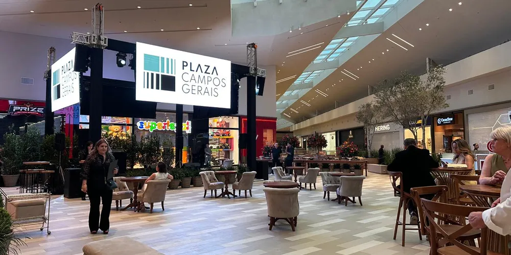 Shopping Plaza Campos Gerais inaugurou nesta quinta-feira