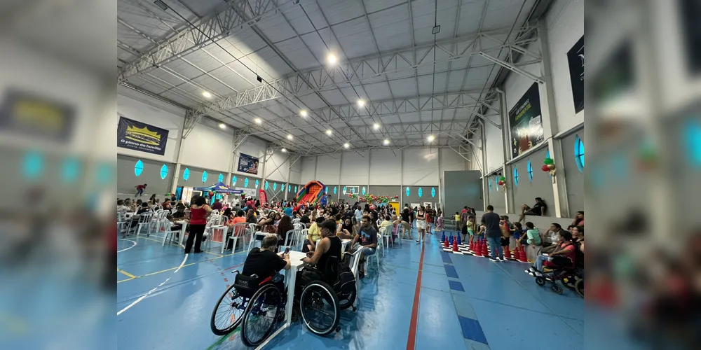 Festa alegrou várias crianças, jovens e adultos no Ginásio Jamal