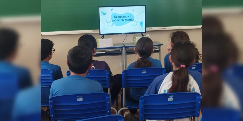 Os educandos participaram de palestras. teatro educativo e contaram com a videoaulas especial do Vamos Ler para iniciar os trabalhos