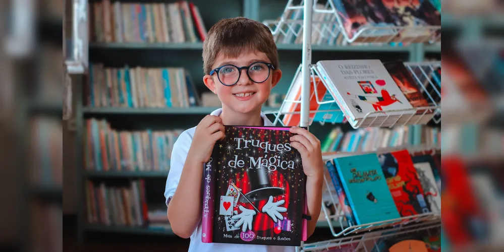 Munícipes registram importância da biblioteca no município