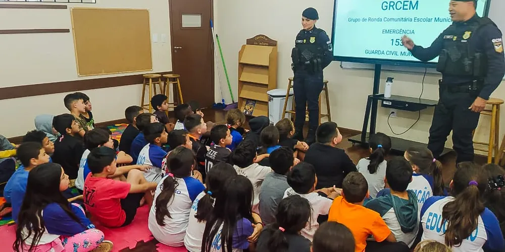 atividades incluem palestras educativas, visitas às escolas, patrulhamentos preventivos e orientações