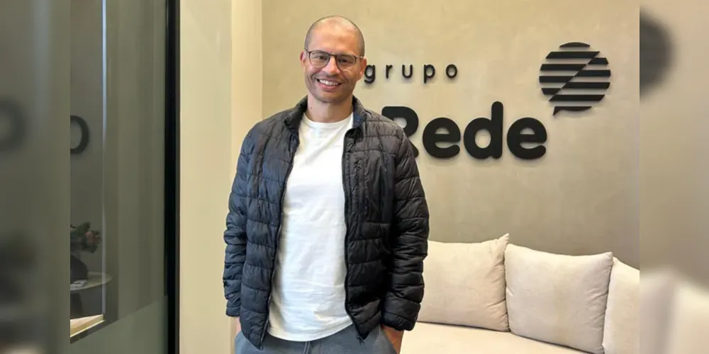 Alex e parte do elenco deixaram uma mensagem de boas festas