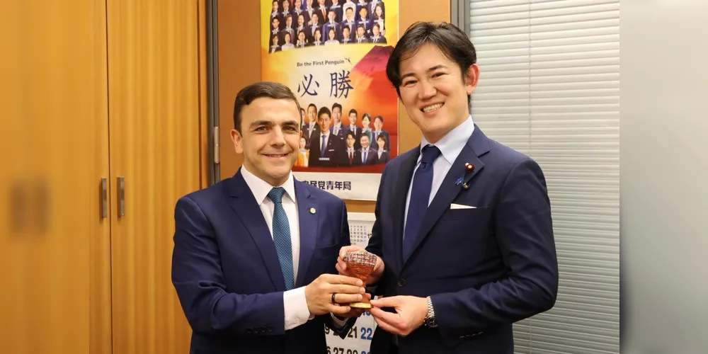 O deputado federal Aliel Machado (PV) representou Ponta Grossa e o Paraná em encontro com parceiros políticos do Japão
