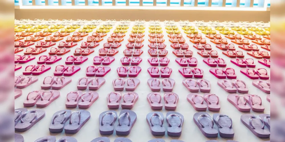 Chinelos das Havaianas, marca da Alpargatas