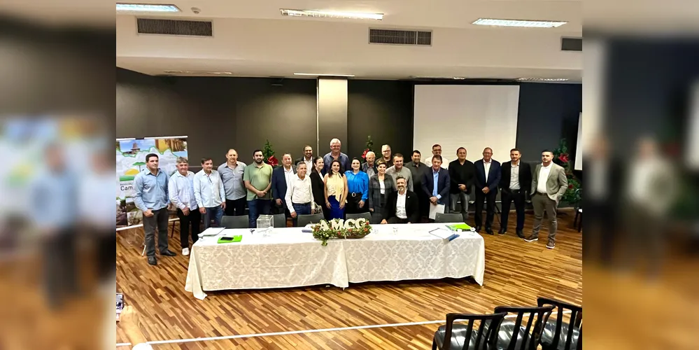 Prefeitos dos Campos Gerais estarão reunidos em 11 de dezembro para eleger a nova diretoria