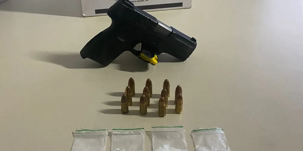 A arma em questão possui um boletim de furto do ano de 2022